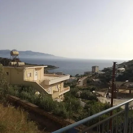 ゲストハウス My House Sarandë